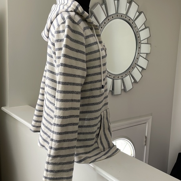 Old Navy Baja Pullover Hoodie - Size LARGE - Picture 2 of 6